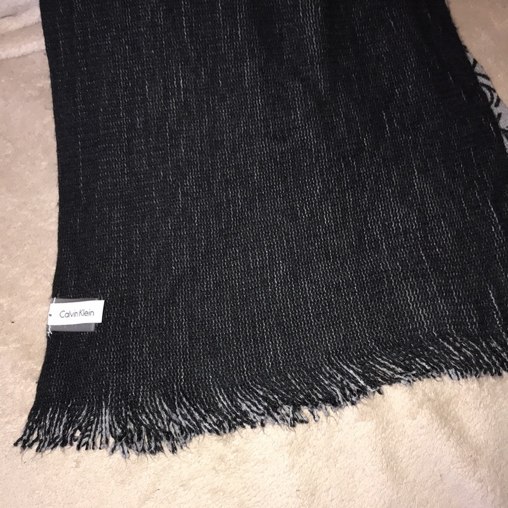 Calvin Klein black and grey CK logo scarf 💕 78” - Picture 6 of 9